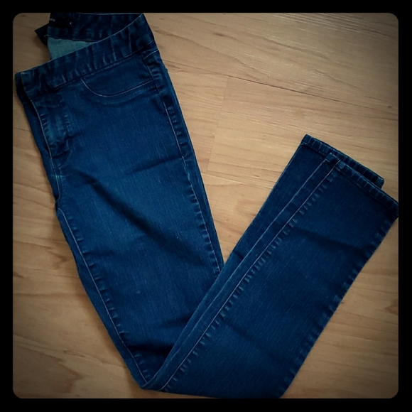 Calvin Klein Jeans - Picture 1 of 4